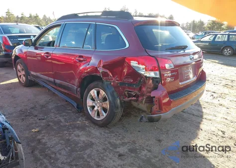 2011 Subaru Outback 2.5I Premium z USA, uszkodzony, nr VIN 4S4BRBGC5B3361344